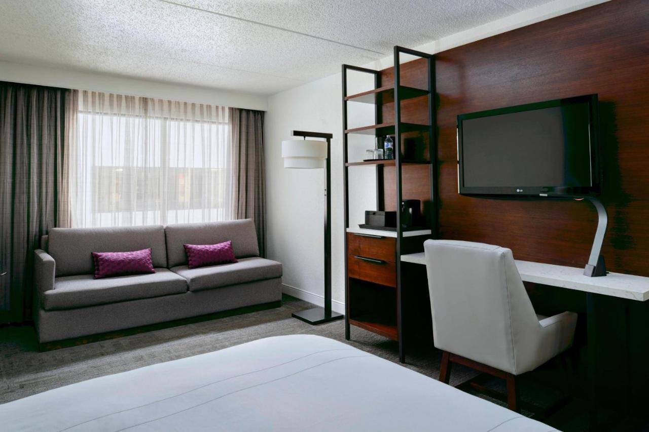 Marriott East Lansing At University Place Eksteriør bilde