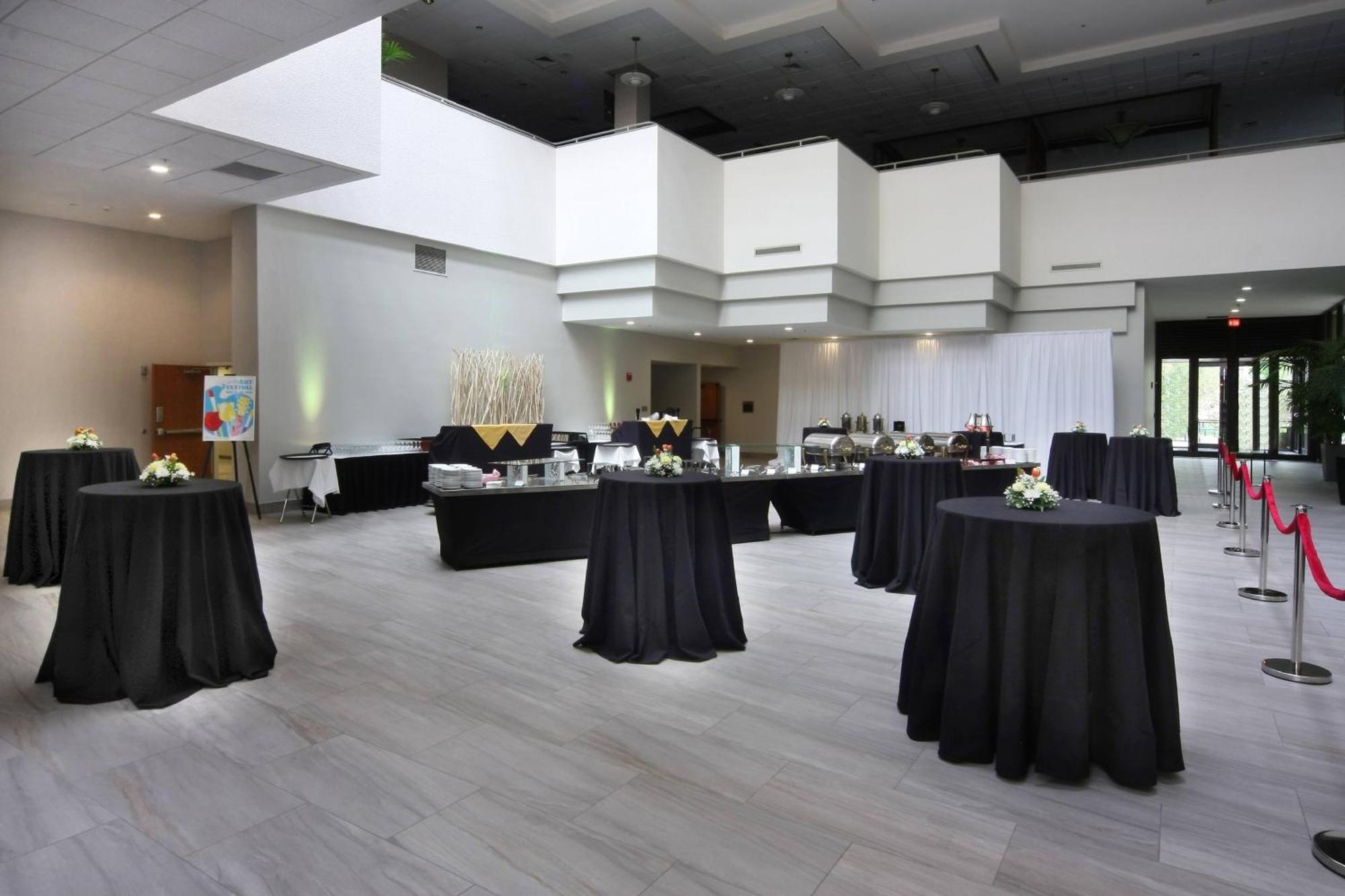 Marriott East Lansing At University Place Eksteriør bilde