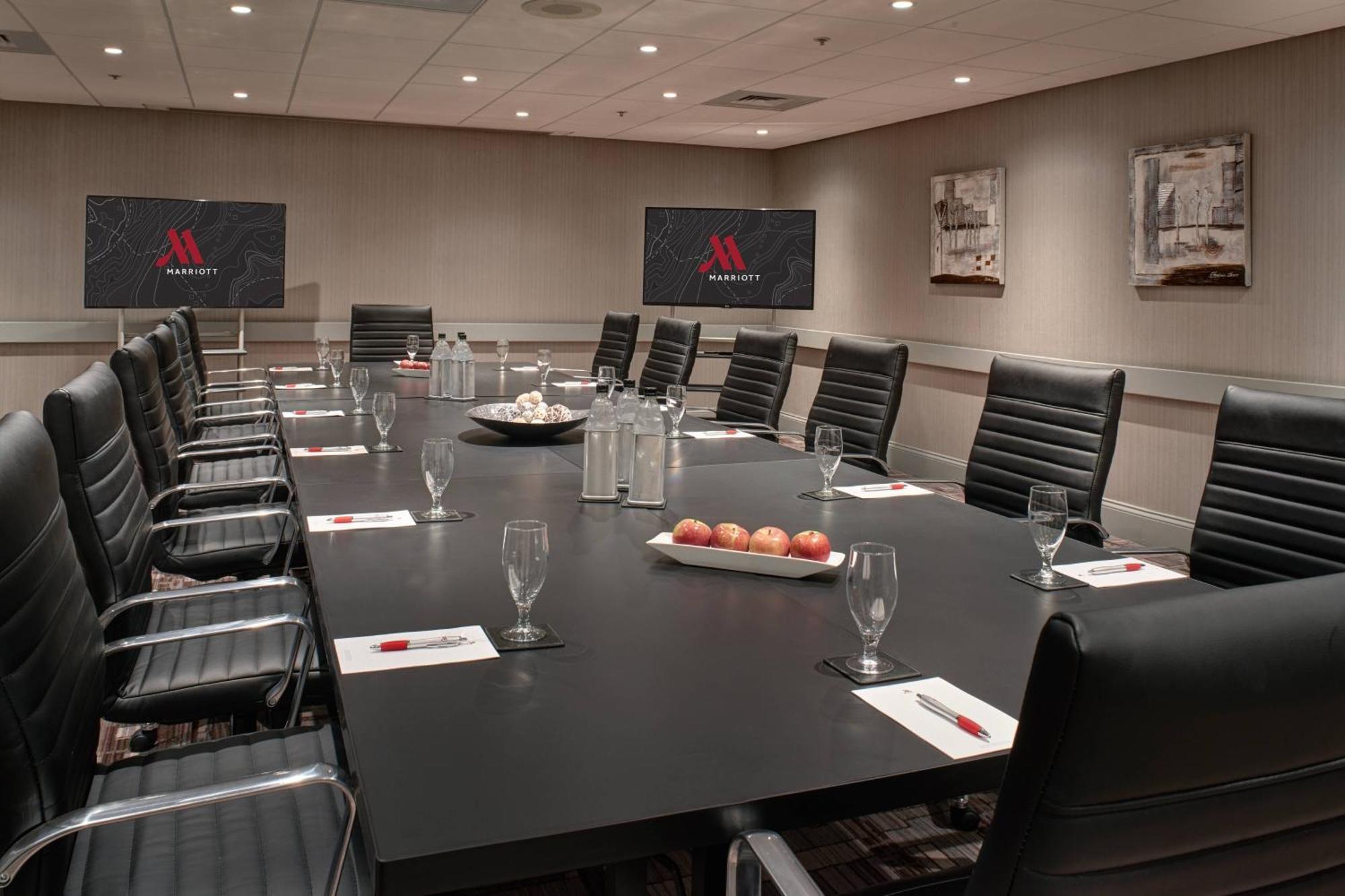 Marriott East Lansing At University Place Eksteriør bilde