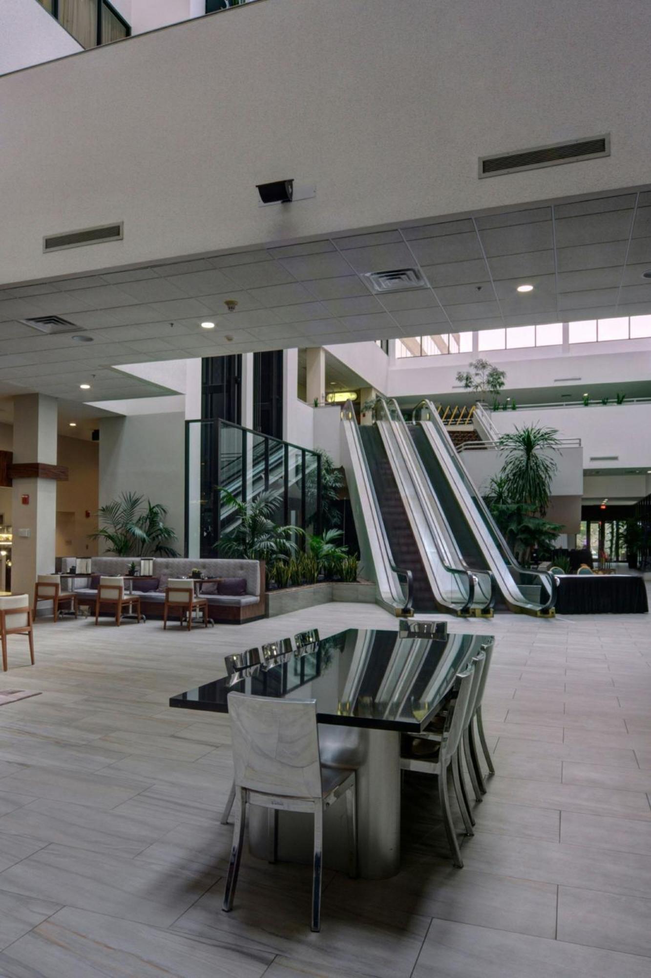 Marriott East Lansing At University Place Eksteriør bilde